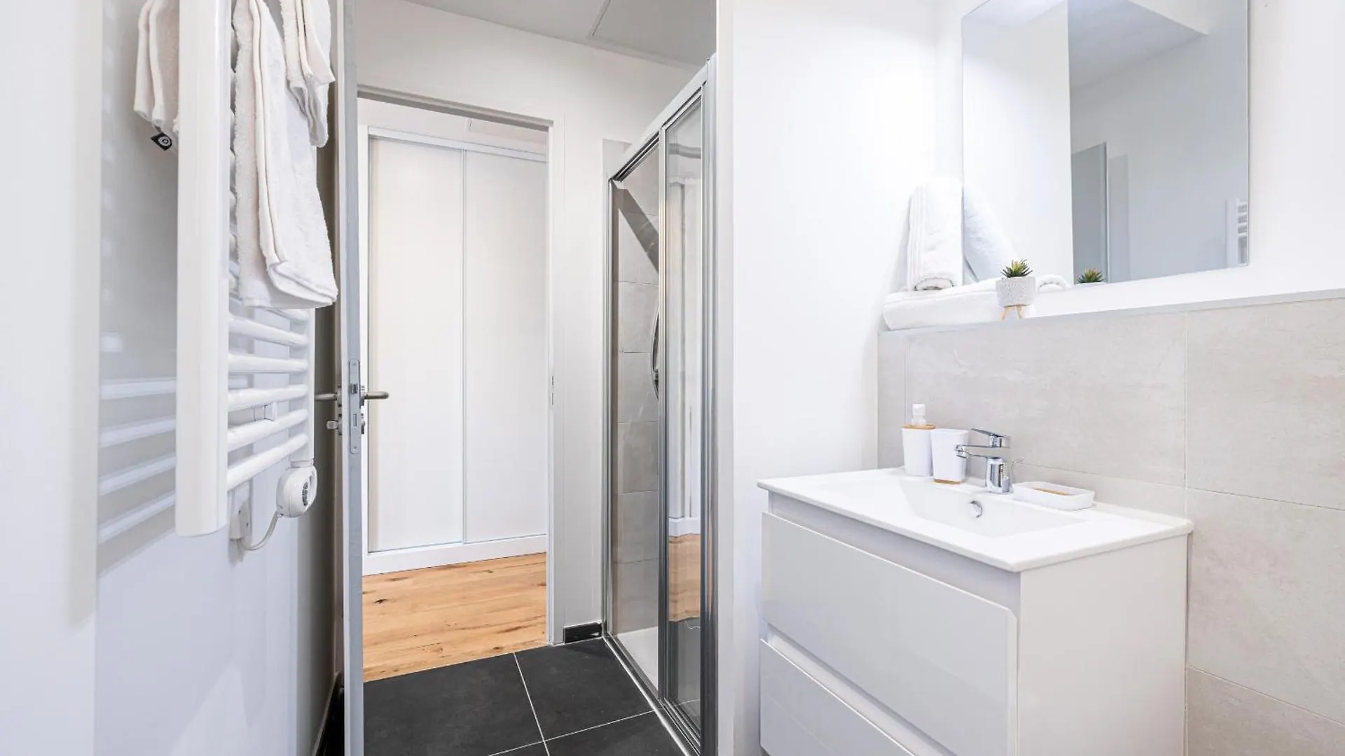 Apartment Charming City Center Studio 302 Nice