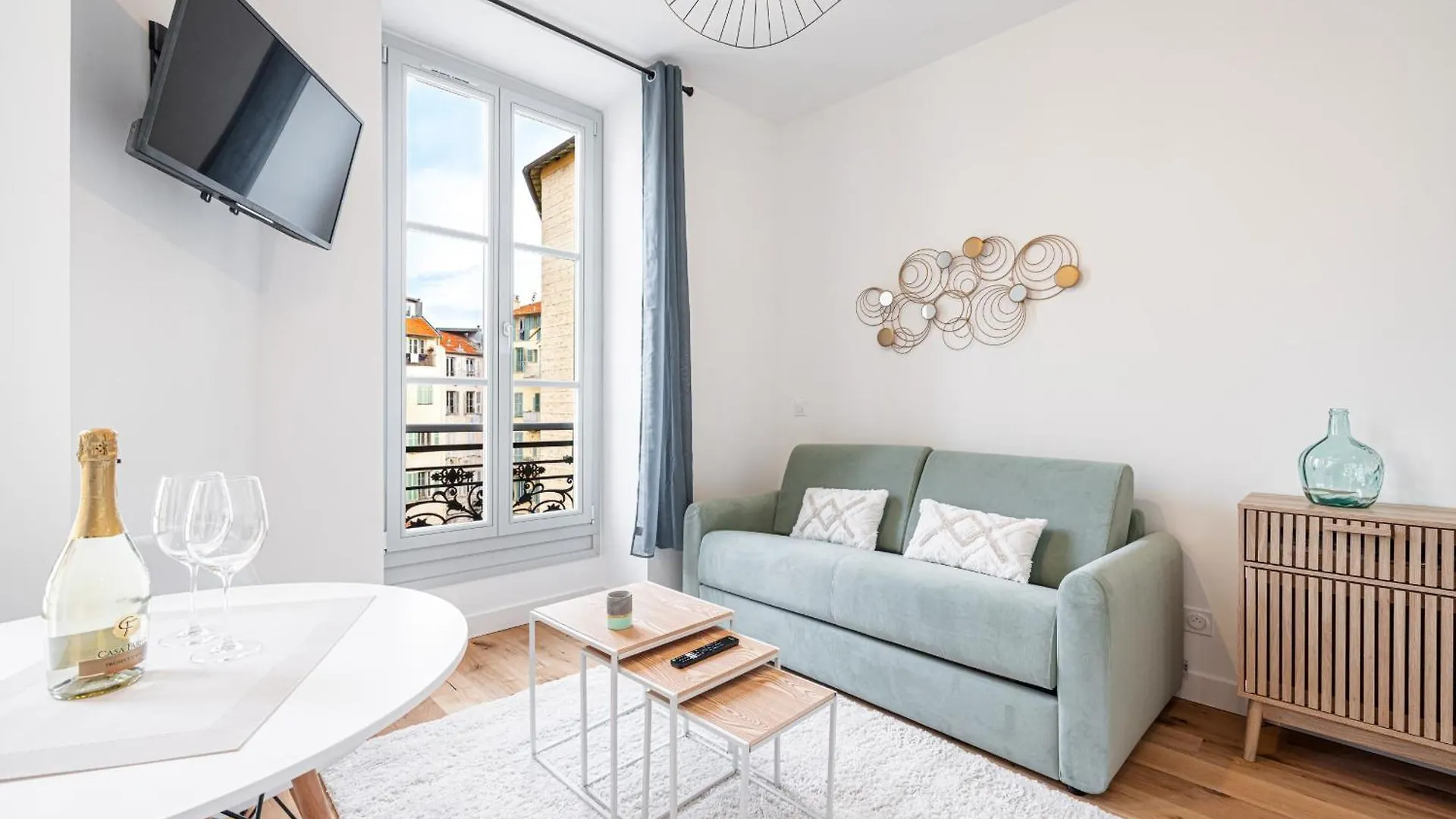 Apartment Charming City Center Studio 302 Nice